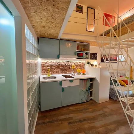 Cozy & Modern Apartments In Embajadores Area - Madrid Center-3